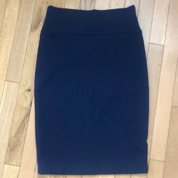 LuLaRoe Dresses & Skirts - Small Navy Lularoe Cassie Skirt